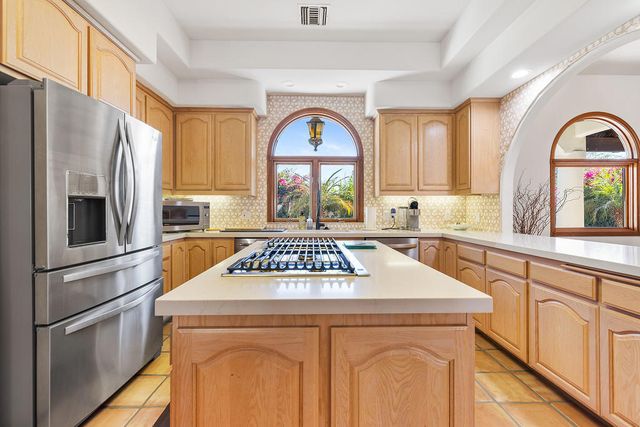 51230 Avenida Obregon, La Quinta, CA 92253