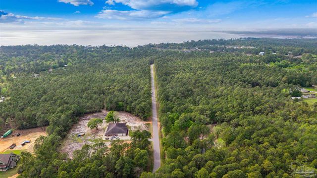 Pandora Dr, Milton, FL 32583