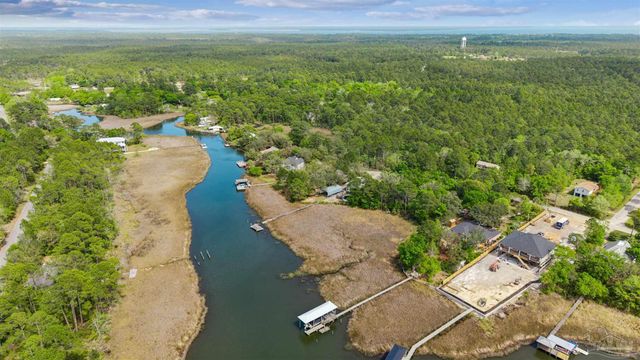 Pandora Dr, Milton, FL 32583