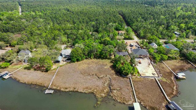 Pandora Dr, Milton, FL 32583