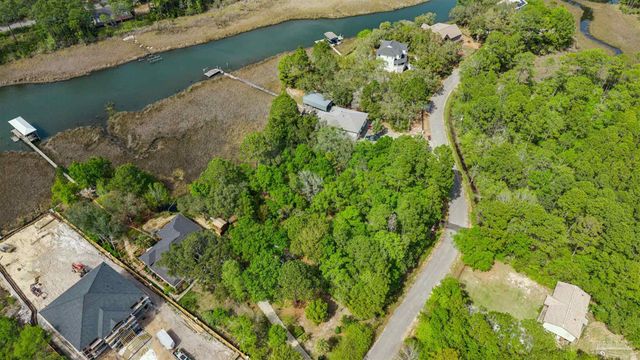 Pandora Dr, Milton, FL 32583