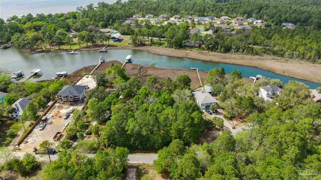 Pandora Dr, Milton, FL 32583