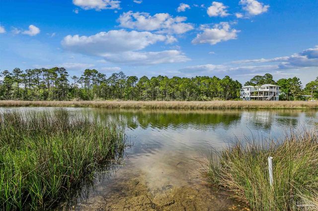 Pandora Dr, Milton, FL 32583