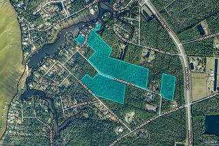 Pandora Dr, Milton, FL 32583
