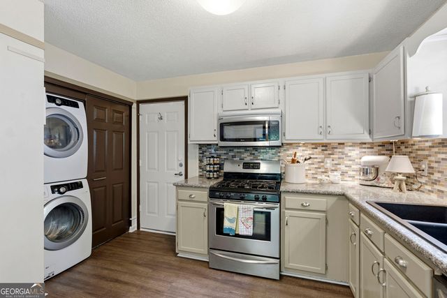 1825 Hannah Place, Powder Springs, GA 30127