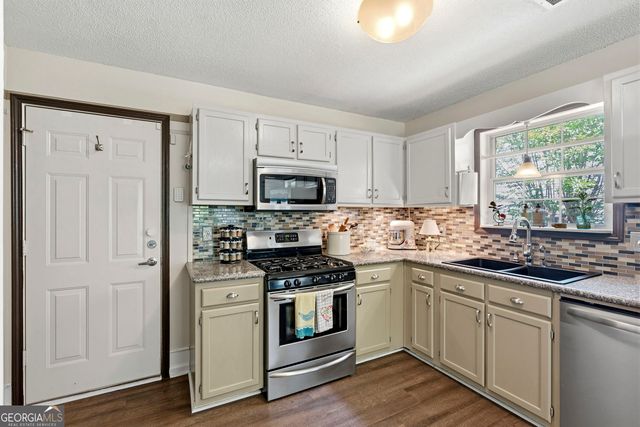 1825 Hannah Place, Powder Springs, GA 30127