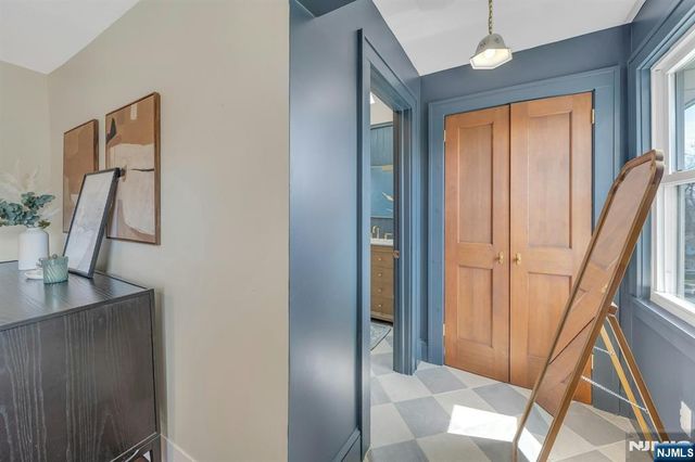 39 Vernon Terrace, Bloomfield, NJ 07003