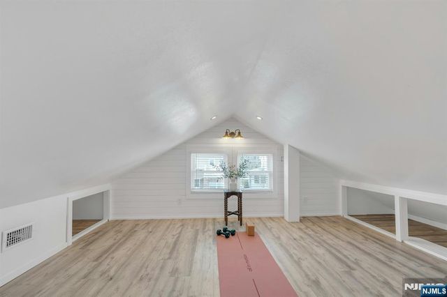 39 Vernon Terrace, Bloomfield, NJ 07003