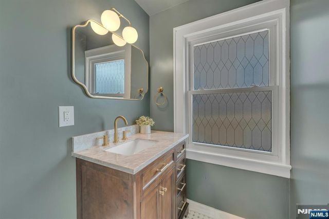 39 Vernon Terrace, Bloomfield, NJ 07003