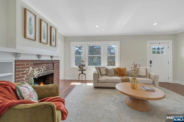 39 Vernon Terrace, Bloomfield, NJ 07003