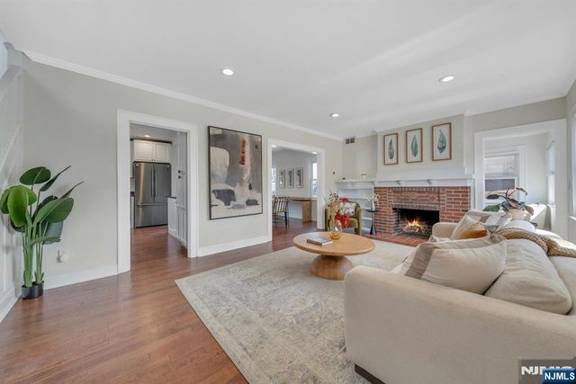 39 Vernon Terrace, Bloomfield, NJ 07003