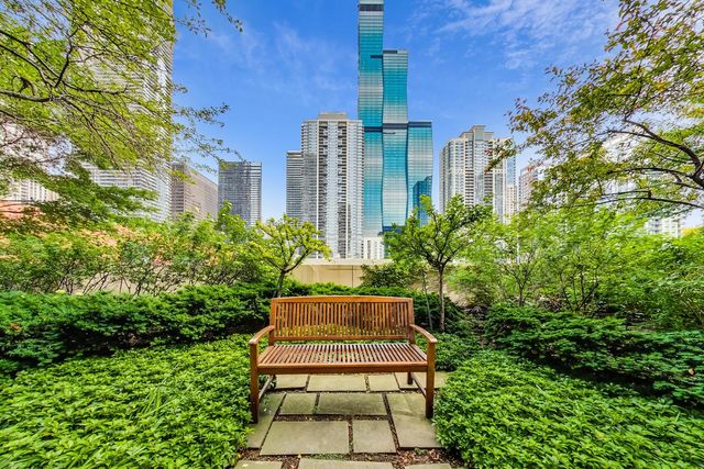 360 E Randolph Street 1401, Chicago, IL 60601