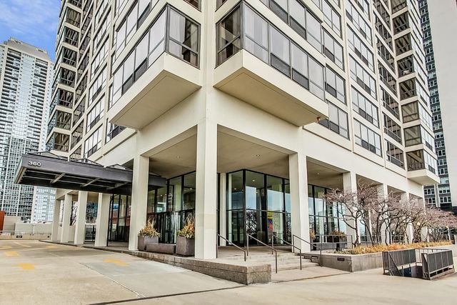 360 E Randolph Street 1401, Chicago, IL 60601