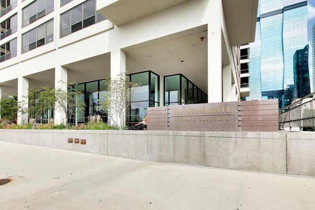 360 E Randolph Street 1401, Chicago, IL 60601