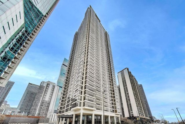 360 E Randolph Street 1401, Chicago, IL 60601