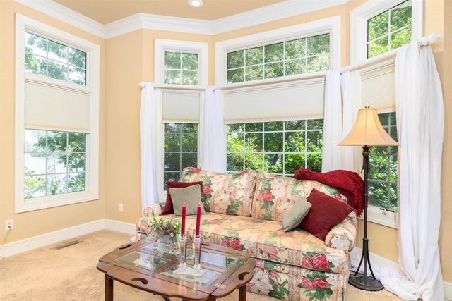 10 Guindola Lane, Hot Springs Village, AR 71909