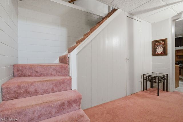 2131 Mount Vernon Boulevard NW, Canton, OH 44709