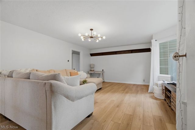 2131 Mount Vernon Boulevard NW, Canton, OH 44709