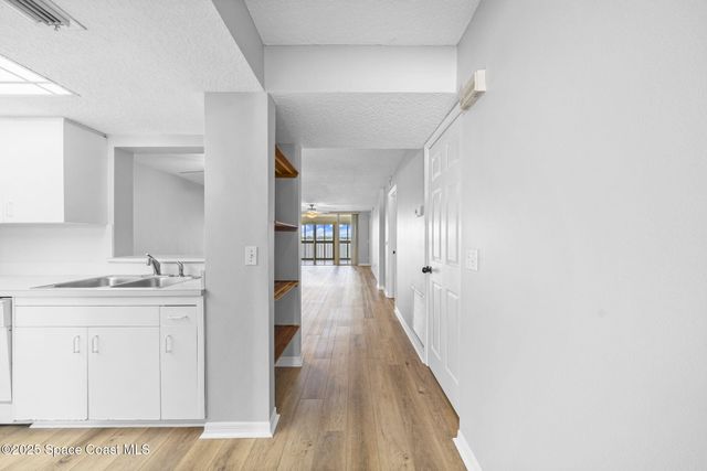 300 S Sykes Creek Parkway 204, Merritt Island, FL 32952