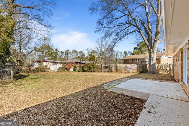 3993 Brookcrest Circle, Decatur, GA 30032