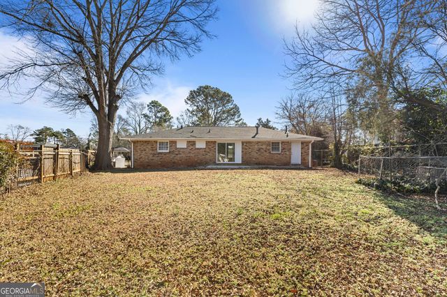 3993 Brookcrest Circle, Decatur, GA 30032