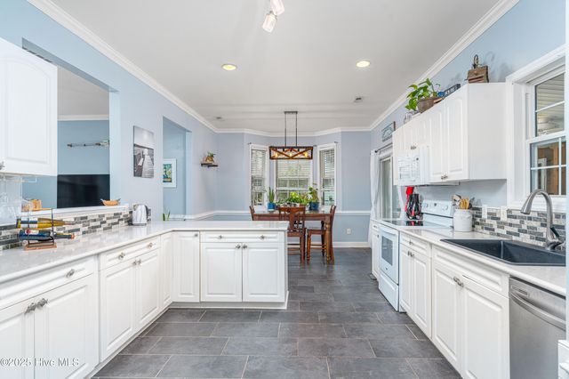 312 Cape Fear Loop, Emerald Isle, NC 28594