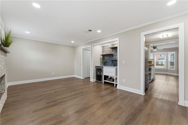 1567 Paces Ferry North SE Drive, Smyrna, GA 30080