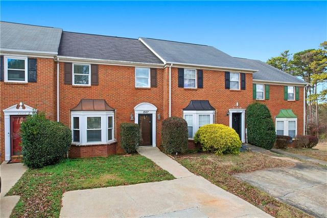 1567 Paces Ferry North SE Drive, Smyrna, GA 30080