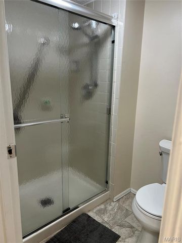 572 Coeur de Royale 103, Creve Coeur, MO 63141