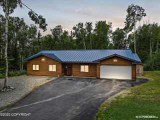 3600 N Fortune Circle, Wasilla, AK 99654