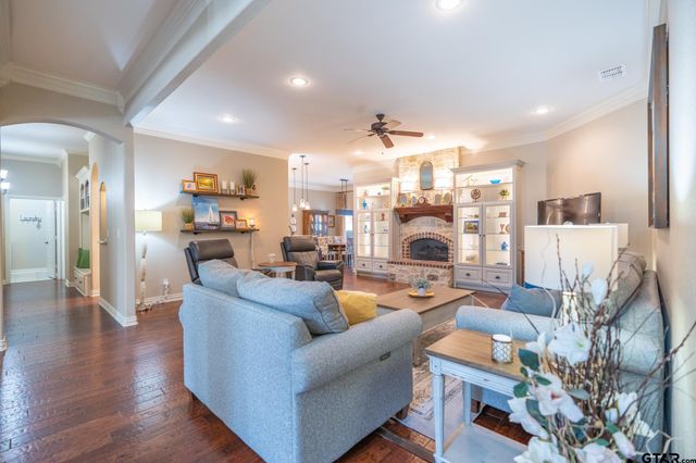 23618 Lakeview Dr, Bullard, TX 75757