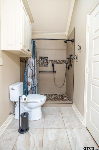 23618 Lakeview Dr, Bullard, TX 75757