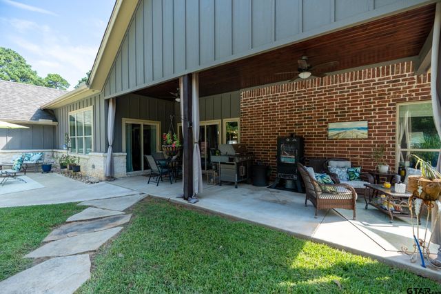 23618 Lakeview Dr, Bullard, TX 75757