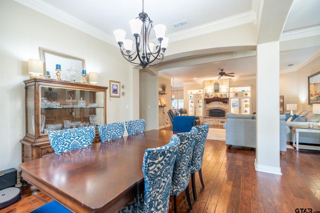 23618 Lakeview Dr, Bullard, TX 75757