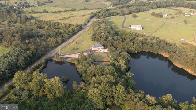 1101 MOUNTAIN RD, Haymarket, VA 20169