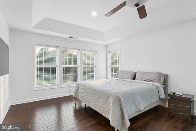 1101 MOUNTAIN RD, Haymarket, VA 20169