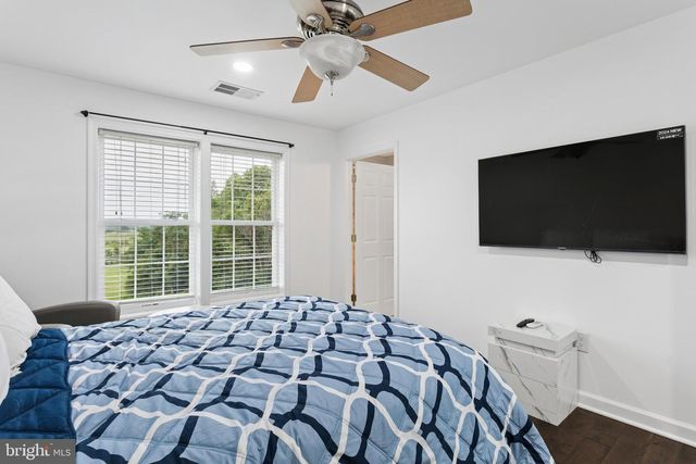 1101 MOUNTAIN RD, Haymarket, VA 20169