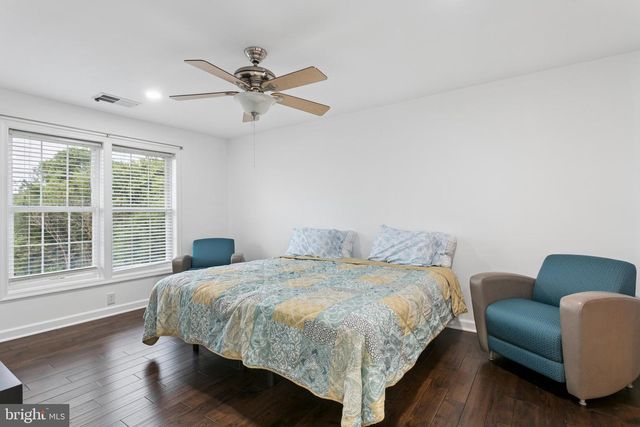 1101 MOUNTAIN RD, Haymarket, VA 20169