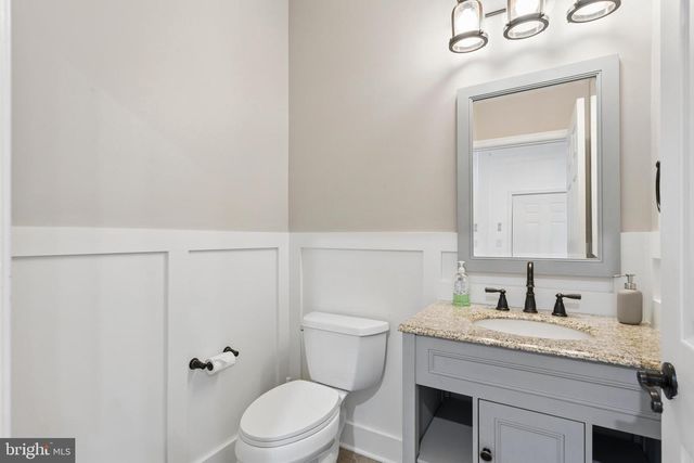 1101 MOUNTAIN RD, Haymarket, VA 20169
