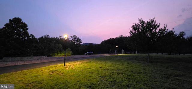 1101 MOUNTAIN RD, Haymarket, VA 20169