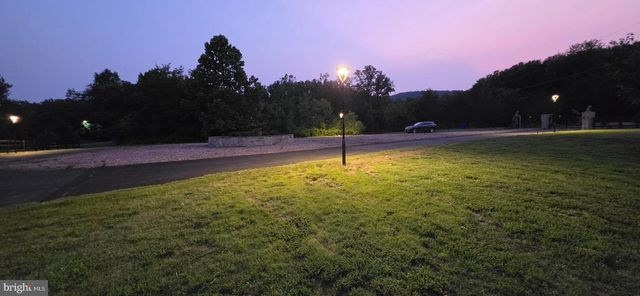 1101 MOUNTAIN RD, Haymarket, VA 20169