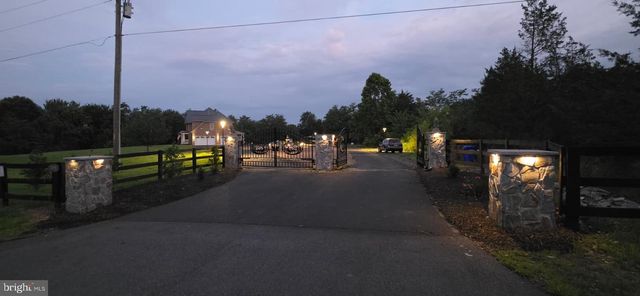 1101 MOUNTAIN RD, Haymarket, VA 20169