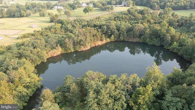 1101 MOUNTAIN RD, Haymarket, VA 20169