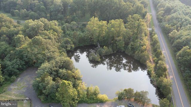 1101 MOUNTAIN RD, Haymarket, VA 20169