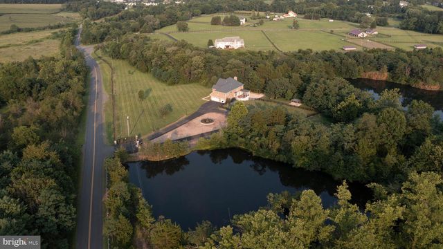 1101 MOUNTAIN RD, Haymarket, VA 20169