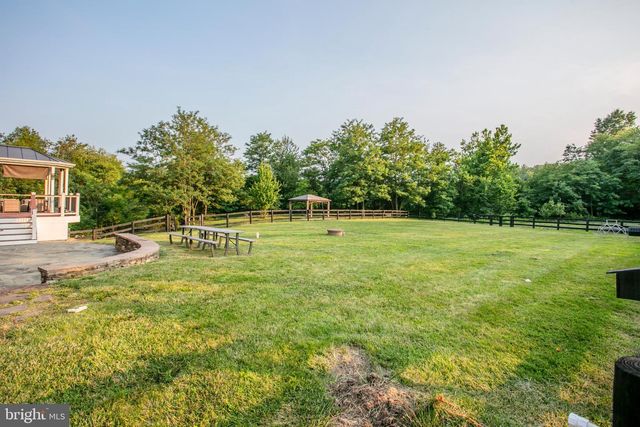 1101 MOUNTAIN RD, Haymarket, VA 20169