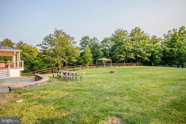 1101 MOUNTAIN RD, Haymarket, VA 20169