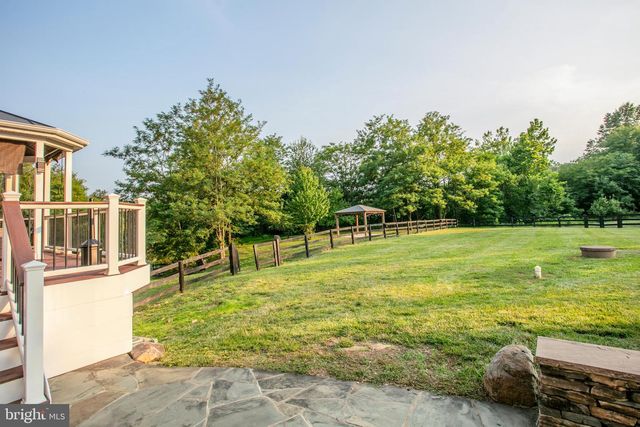 1101 MOUNTAIN RD, Haymarket, VA 20169