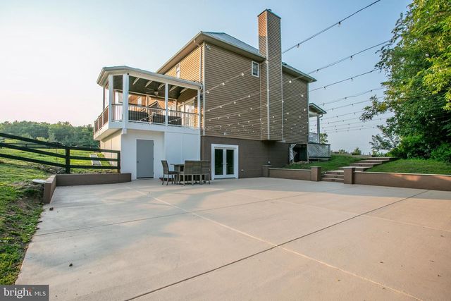 1101 MOUNTAIN RD, Haymarket, VA 20169
