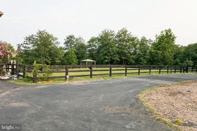 1101 MOUNTAIN RD, Haymarket, VA 20169